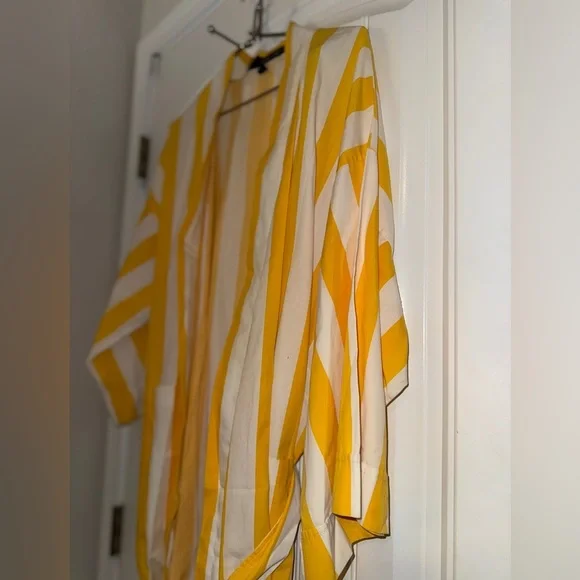 Nautica Yellow and White Striped Robe - Picture 8 of 12